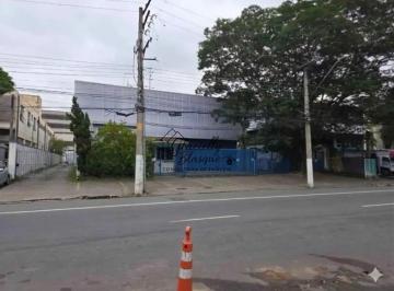 Foto 01 · Galpão Industrial à Venda na Lapa de Baixo, São Paulo-SP: 3 Salas, 7 Banheiros, 22 Vagas de Garagem,