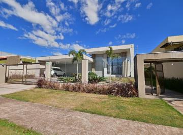 Casa de 4 quartos, Brasília · Casa Térrea com 4 Suítes, Área Gourmet, Piscina Aquecida e Acabamento Nobre