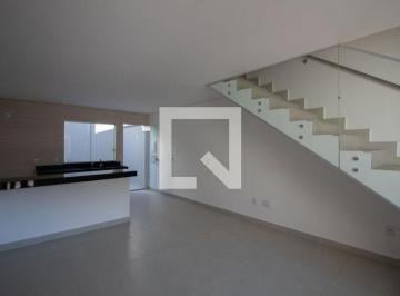 Casa · 70m² · 2 Quartos · 1 Vaga · Casa à Venda - Nacional, 2 Quartos,  70 m² - Contagem