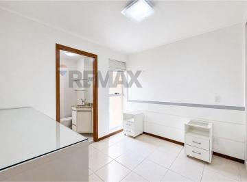 Apartamento · 50m² · 2 Quartos · 1 Vaga · Apt de 2 quartos, 2 banheiros, 1 vaga em Ag Claras, Residencial Easy., andar alto.