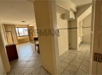 Apartamento · 217m² · 3 Quartos · 1 Vaga · Apartamento Duplex no Centro de Sorocaba!