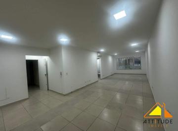 Comercial · 79m² · 1 Vaga · Sala Comercial para venda em Centro de 79.00m² com 1 Garagem