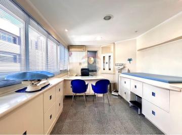 Comercial · 51m² · 2 Quartos · 1 Vaga · Sala Comercial para alugar em Centro de 51.00m² com 2 Quartos e 1 Garagem