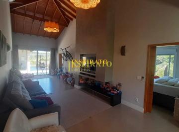 Casa · 400m² · 4 Quartos · 8 Vagas · Casa para venda e aluguel em Medeiros de 400.00m² com 4 Quartos, 4 Suites e 8 Garagens