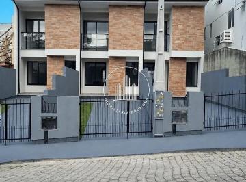 Casa · 73m² · 2 Quartos · 1 Vaga · Sobrado Geminado undefined Quartos com 2 Suítes e 73m² - Areias