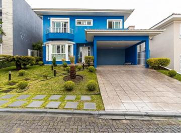 4440993_0.jpg · Casa em condomínio com 2 suítes.