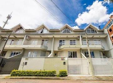 Casa · 213m² · 3 Quartos · 4 Vagas · Sobrado para venda em Seminário de 213.00m² com 3 Quartos, 1 Suite e 4 Garagens