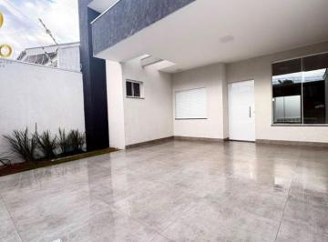 Casa · 90m² · 3 Quartos · VENDA | Casa, com 3 dormitórios em Parque Residencial Tuiuti, Maringá