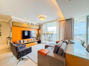 Apartamento · 113m² · 3 Quartos · 2 Vagas · Apartamento três quartos Edifício Acqua Verde