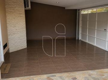 Casa · 250m² · 3 Quartos · 2 Vagas · Casa com piscina no Jardim Portal do Sol · 3 quartos · Marília