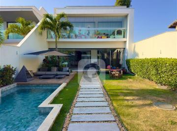 Casa · 415m² · 5 Quartos · 3 Vagas · Casa triplex com 415m² na Barra da Tijuca