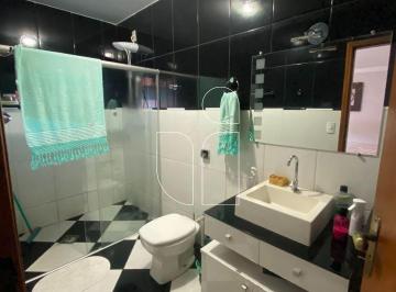Casa · 290m² · 5 Quartos · 2 Vagas · Casa com piscina e 5 quartos em Fragata, Marília · R$ 780.000