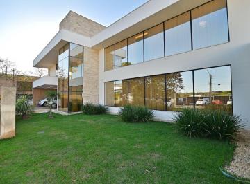 Casa de 5 quartos, Brasília · Casa de Luxo na QL 28 Lago Sul com 5 Suítes, Piscina Aquecida e Terreno de 2.400 m²