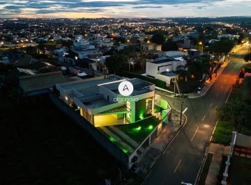 Casa · 270m² · 3 Quartos · 3 Vagas · CASA TÉRREA / 3 SUÍTES / DE CANTO / TAQUARI / REGULARIZADA