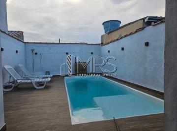 Casa · 53m² · 2 Quartos · 2 Vagas · Espaçosa Casa 2 Quartos com Piscina no Maracanã, Praia Grande