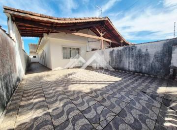 Casa · 80m² · 2 Quartos · 2 Vagas · Casa em Peruíbe