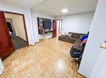 Imagem 1 · Casa no Conjunto Residencial Aruanã II – 4 Quartos, 1 Suíte | 202m²