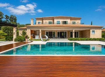 Casa · 1027m² · 6 Quartos · 8 Vagas · Fazenda da Grama - Residencia de Inspiração Toscana - 6 Suítes - Fazenda da Grama