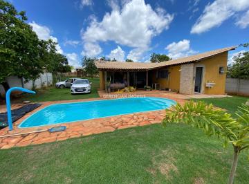 Rural · 1000m² · 2 Quartos · Chácara com Piscina e Área Gourmet e Asfalto na Porta, Apenas 2km do Centro em Itatiaiuçu/MG!