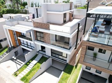 Casa de 3 quartos, Curitiba · Casa em condomínio de 354m² a venda no Campo Comprido