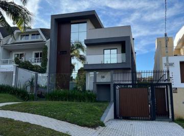 Casa de 3 quartos, Curitiba · Sobrado 3 Quartos 2 Vagas 238m2 - Santo Inácio