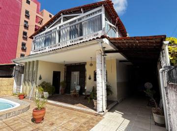 Casa de 5 quartos, João Pessoa · Casa de 400 m² com 5 suítes à venda em Tambauzinho