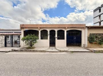 Casa · 200m² · 3 Quartos · 2 Vagas · Casa na Cidade Nova II