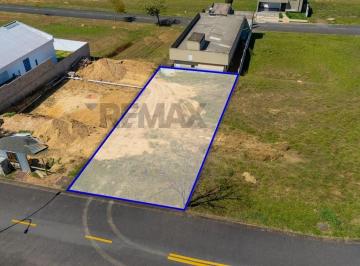 Terreno · 363m² · Maravilhoso Lote à venda no Damha II  próximo a portaria e quadras esportivas