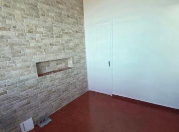 Casa · 138m² · 3 Quartos · Casa com 3 Dorms (1 Suíte) no Centro de Atibaia
