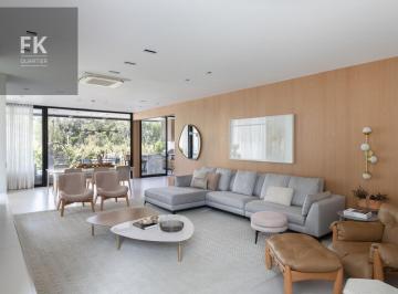 Casa · 415m² · 4 Quartos · 4 Vagas · Casa de Condomínio em Tamboré - Barueri