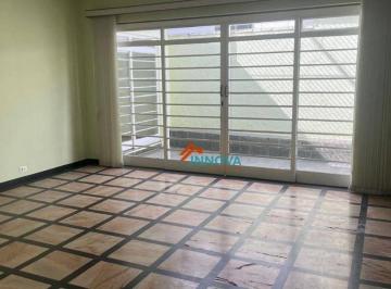 f07b33d9098526ec5f6e90796768a0df70f8507b · Casa localizada próximo a Santa Casa