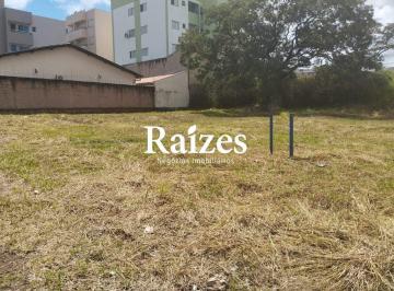 Terreno · 257m² · Lote com 257m² uso misto Bosque dos Buritis e Aclimação em Uberlândia
