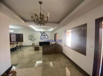 Casa · 299m² · 4 Quartos · 4 Vagas · Casa alto padrão 299m² de área construída e 380m² de área total a venda no Bairro Letícia.