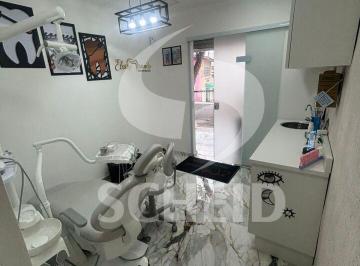 Comercial · 30m² · 1 Quarto · Sala 30m2 no Campo Grande com recepção, 1 banheiro, cadeira e aparelhos odontológicos.
