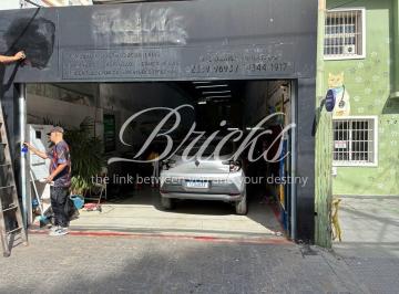 Comercial · 122m² · VENDA DE UMA AREA, QUE PODE SER INCORPORADA