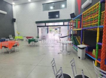 Comercial · 400m² · 5 Vagas · Salão 400mts na Ponte Rasa