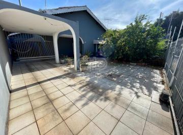 Casa · 221m² · 3 Quartos · 3 Vagas · Casa de esquina com 3 suítes à venda no bairro Boa Esperança
