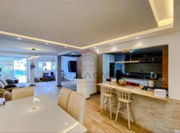Casa · 163m² · 3 Quartos · 2 Vagas · Excelente sobrado na Aclimação