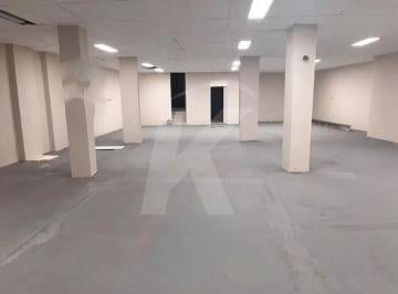 Comercial · 350m² · Excelente oportunidade para instalar ou expandir o seu negócio!