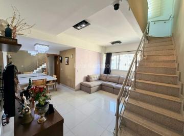 Apartamento · 180m² · 3 Quartos · 3 Vagas ·  Cobertura à venda no Bairro Coração de Jesus