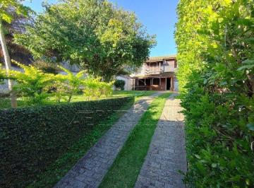 Casa · 300m² · 2 Quartos · SOBRADO 2 QUARTOS - Saira