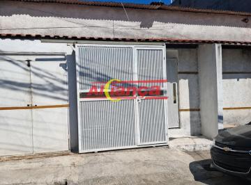 Casa · 130m² · 2 Quartos · 1 Vaga · Casa aconchegante, com quintal e terraço superior! Bairro Lavras em Guarulhos.