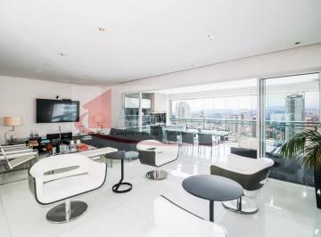 2 · Lindo apartamento à venda com 3 suítes e 3 vagas na Vila Romana.