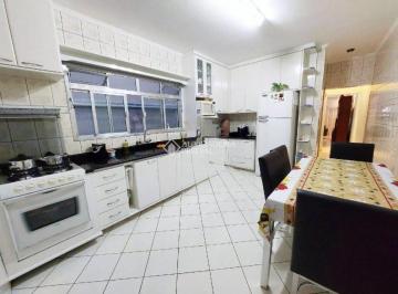 Casa · 248m² · 3 Quartos · 2 Vagas · SOBRADO NO PARQUE SELETA COM 3 QUARTOS SENDO 1 SUÍTE E 2 VAGAS EM SÃO BERNARDO DO CAMPO