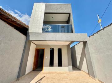 Casa · 160m² · 3 Quartos · 1 Vaga · Sobrado com 3 quartos à venda em Aviação - SP