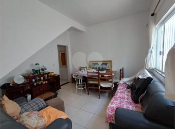 Casa · 56m² · 2 Quartos · 1 Vaga · Condomínio com 2 quartos à venda em Guilhermina - SP