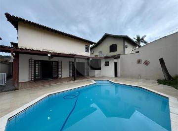 Casa · 297m² · 4 Quartos · 4 Vagas · Sobrado com 4 quartos à venda em Canto do forte - SP