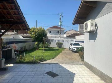 Casa · 58m² · 2 Quartos · 6 Vagas · Casa com 2 quartos à venda em Canto do forte - SP