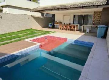 Casa · 300m² · 4 Quartos · 5 Vagas · Casa em Condomínio : Triplex / Residencial / Vargem Grande