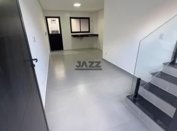 Casa · 55m² · 2 Quartos · 1 Vaga · Sobrado com 2 Dormitórios e Churrasqueira a Carvão no Jardim Imperador em Praia Grande